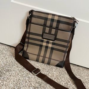 Burberry crossbody bag